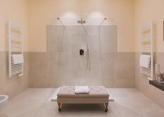 Cerretani Palace Nocleg ze śniadaniem 4*